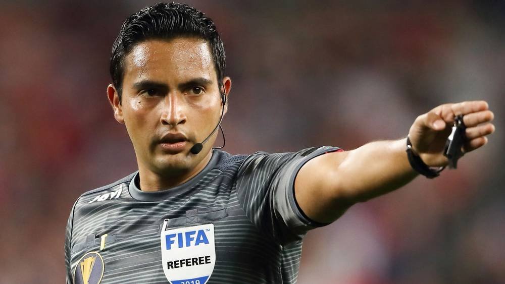 الاتحاد الدولي يعلن عن الطاقم التحكيمي لمباراة المنتخب الوطني الأولمبي ضد أوكرانيا