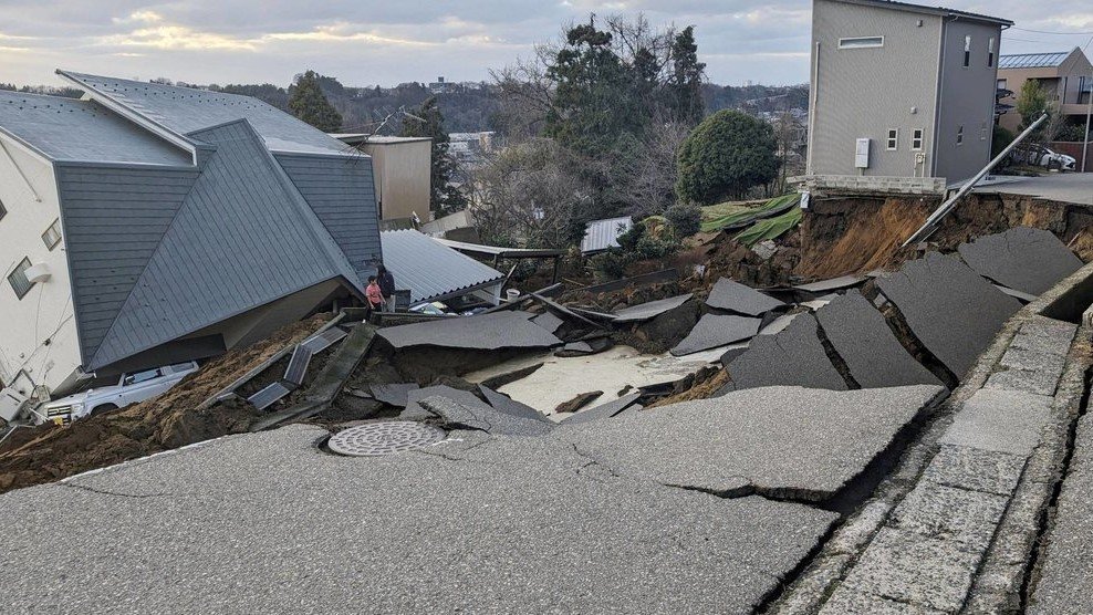 JAPAN-QUAKE/